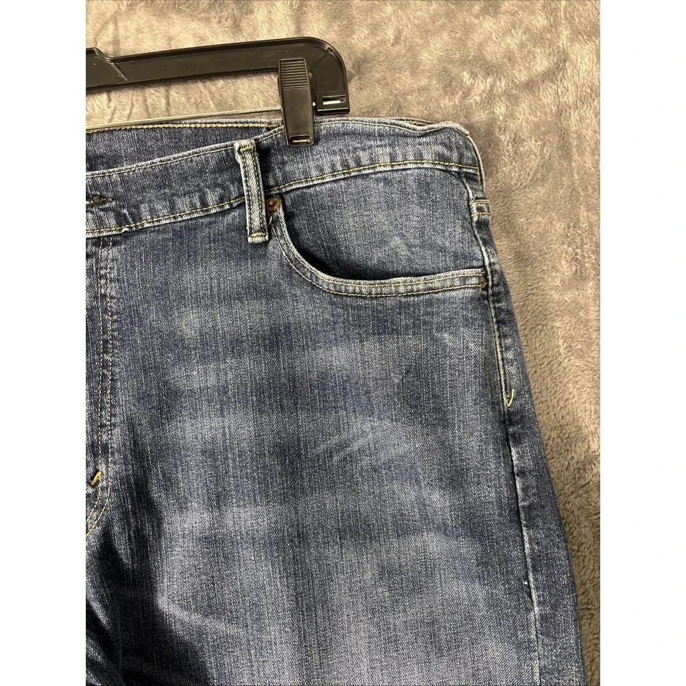 Levis 514 Straight Fit Mens Jeans 42x32 Medium Wash Blue Denim Pants